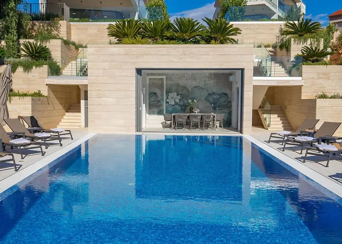 3 Bedroom Front In Krk * 크르크