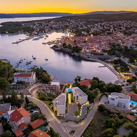 Pet Friendly In Krk With Kitchen * Krk Town