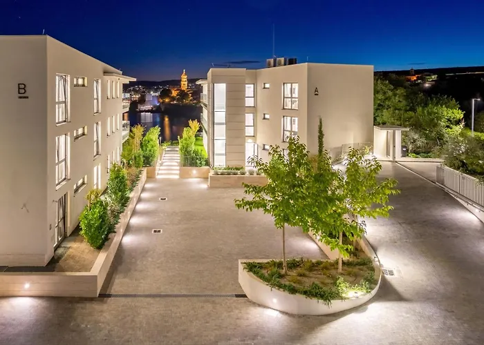 Апартаменты 3 Bedroom Front In Krk