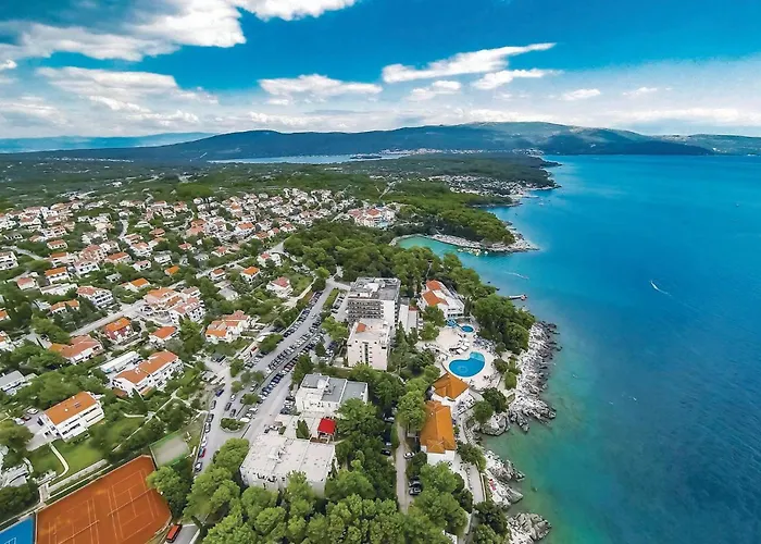 3 Bedroom Front In Krk *