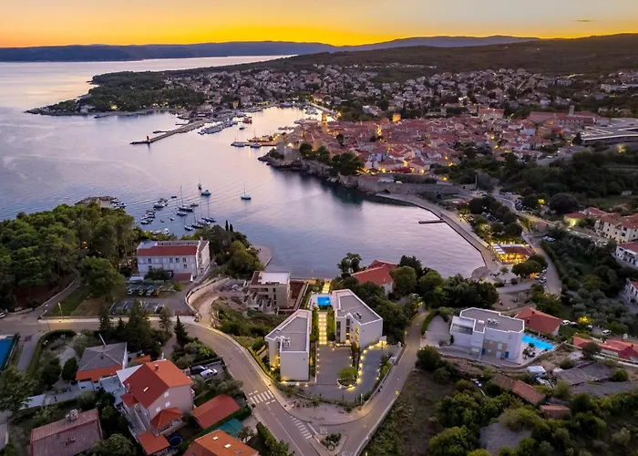 3 Bedroom Front In Krk * Крк