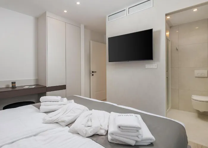 Апартаменты 3 Bedroom Front In Krk