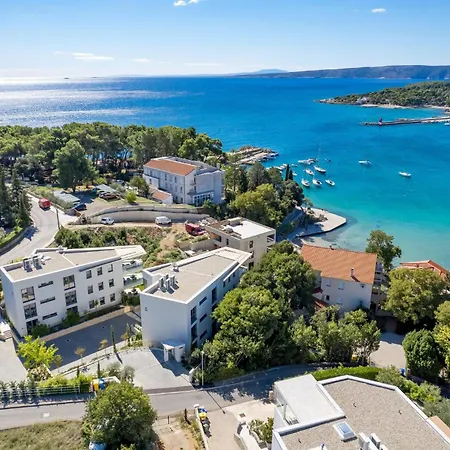 3 Bedroom Front In Krk Apartmán *