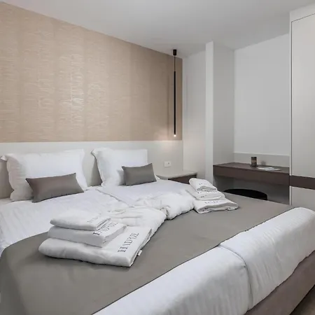 3 Bedroom Front In Krk Apartmán
